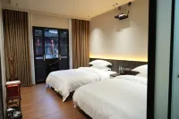 Jinlixuan Homestay (Border City Chatong Lala Ferry Scenic Area) - Pet friendly