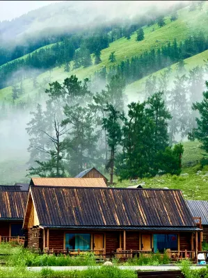 Kanas · Yunyi · Wild Luxury · Vacation Homestay Отели рядом с достопримечательностью «Село Каннастува»