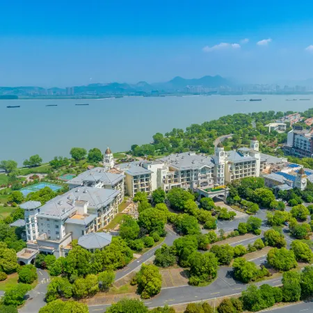 ChaoHu Country Garden Phoenix Hotel