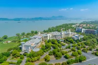 ChaoHu Country Garden Phoenix Hotel Hotels near Chaohu Muji Long-distance Passenger Transport Terminal