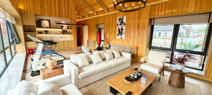 Red Bean Forest Inn โรงแรมในเกิ้นเหอ
