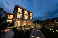 Lushan Wangchuan · Yunqi Homestay (Xiufeng Scenic Area) Hotel dekat Xiufeng Peak