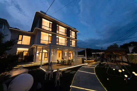 Lushan Wangchuan · Yunqi Homestay (Xiufeng Scenic Area) Отели рядом с достопримечательностью «Haihuizhen»