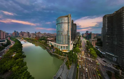 Atour Hotel Chengdu Tianfu Square Huaxiba Metro Station