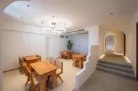 Qingdao Faman Holiday Homestay (Diaolongzui Branch, Laoshan Scenic Area)