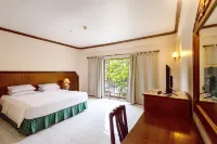 Kata Sun Beach Hotel Hotel in zona Phuket Surfing - Nautilus Dive & Surf