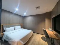 Meiji Huajian Hotel (Donggang) Hotels in Donggang Hongdou Industrial Park