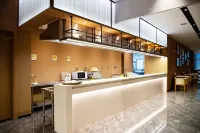 Lanting Grandeur Hot Spring Resort Hotel