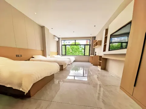 邊陲小鎮民宿