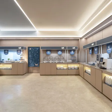 HanTing Hotel (Zhenjiang Dagang New District Xingfu Plaza)