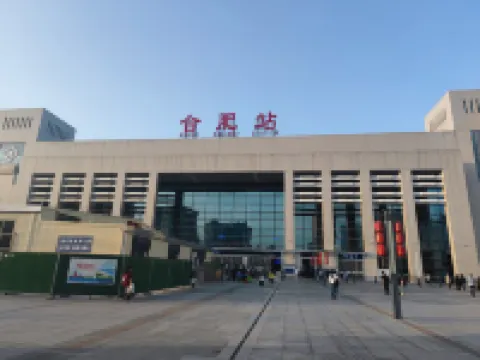 Dongsu Yingka Hotel