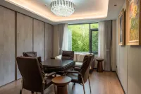 REZEN REALM HOTEL - Gym