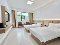 Hong Da Hotel Hotels in Langao