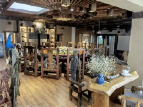 Helan Mountain Rock Art Ancient Village Ancient Forest Homestay Hotels in Helan