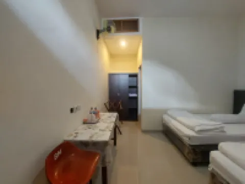 Gondang Sivali Hotel