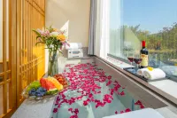 Floral Lux Hotel· Yunshang Manjing Homestay - Hot Springs
