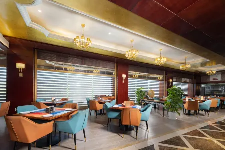 Chutian Guangdong International Hotel Отели рядом с достопримечательностью «Shuiyunxiang»