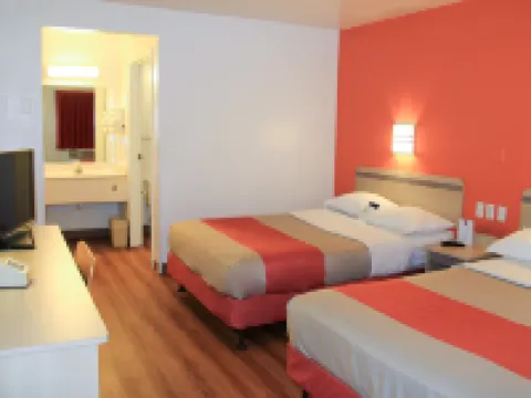 Motel 6 Enfield, CT - Hartford Hotels in Enfield