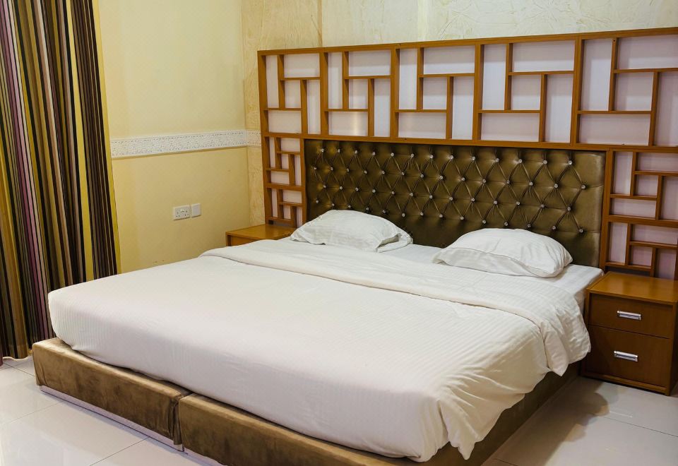 Al-Saif Grand Hotel 인테리어