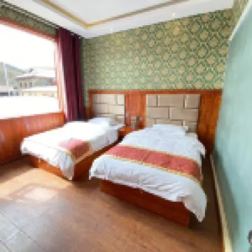 Sertar Tibetan Family No.1 Hotel