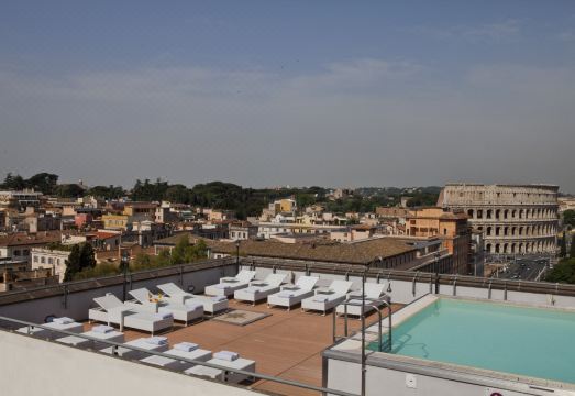 호텔 루프탑 수영장