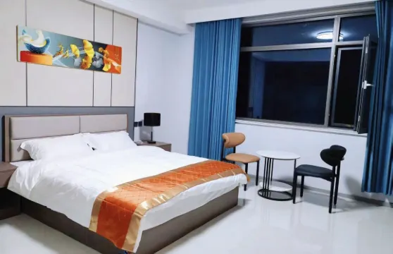 中新民宿（響堂山風景區店）