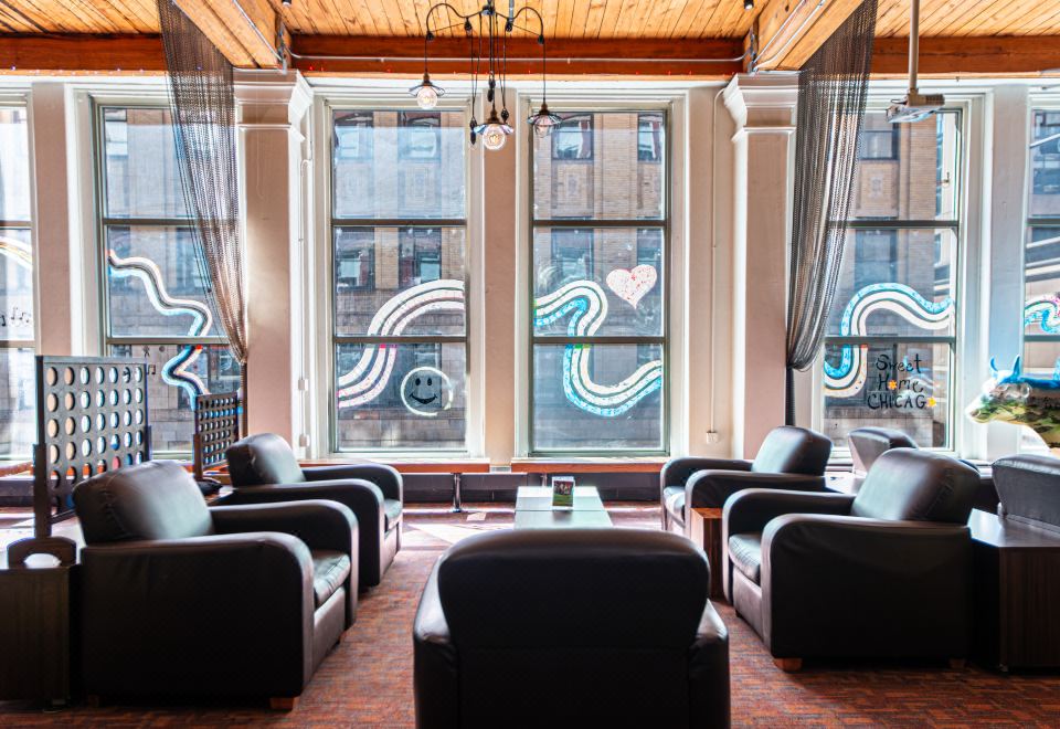 HI 시카고 호스텔 공용 공간