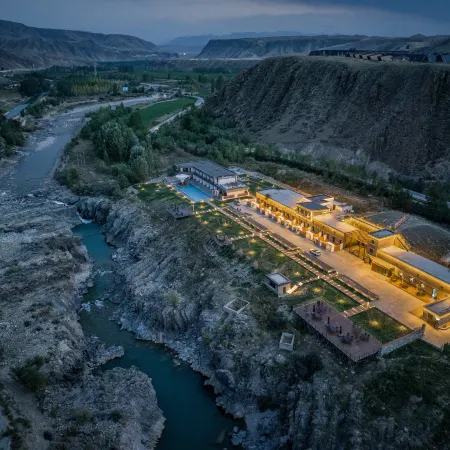 Xingcao Yunzhan Kuokesu Wild Luxury Campsite