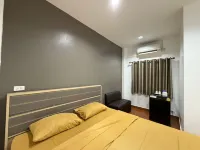 Rabbit Hotel Lomsak - balcony