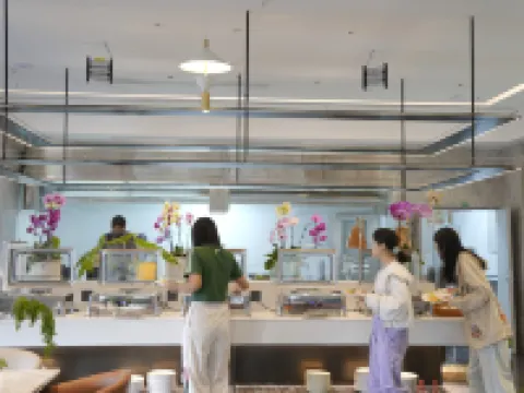 "푸얼 무윤 가든 호텔"