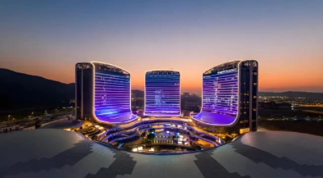 Meimeng Apartment (Changlong Tourism and Vacation Innovation Store) Hotels near National Geographic Ultimate Explorer