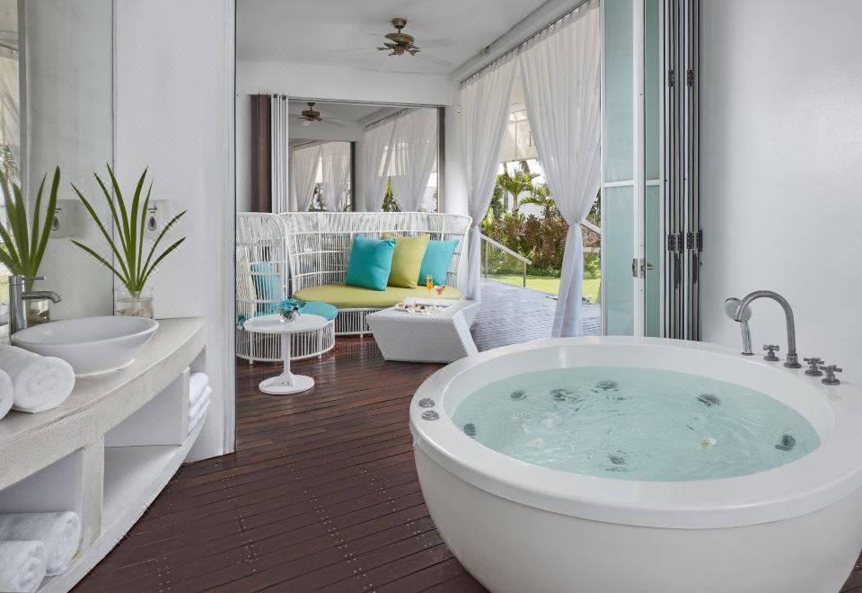 뫼벤픽 세부 전경