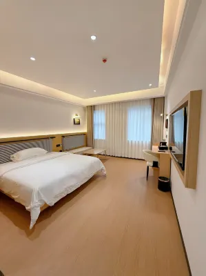 Qinzhou Tianliu Smart Hotel (Qinzhou Bay Square)