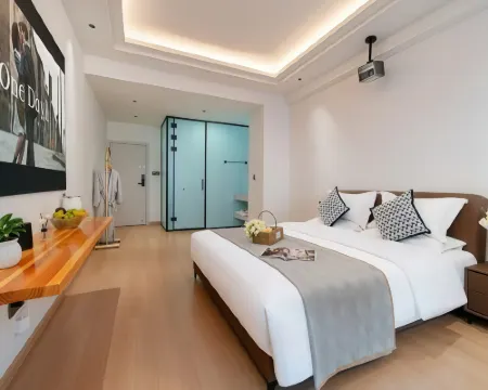Baiyi Audio-Visual Hotel (Guilin High-Speed Railway North Station) Hotels in Lingchuan