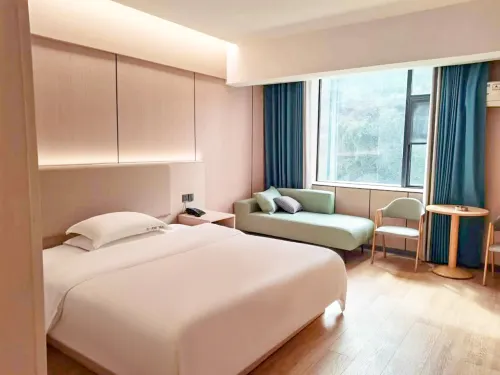 YiZhou Hotel (Hezhou YuannDongBinfen Plaza) - Bintang 2