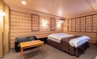 Kakamigahara Dolphin Resort