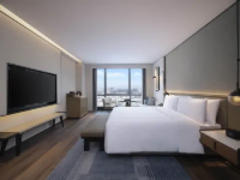 Sheraton Ningbo Yinzhou Hotel