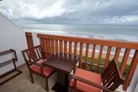 Turyaa Kalutara - parking