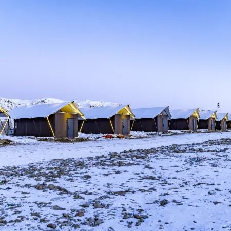 Altay Yunyi Campsite Hotel
