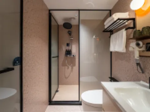 Urba Hotel  (Longwangtou Beach Scenic Area Store on Pingtan Island) Hotels in Pingtan County