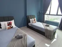 191 โรงแรมคอซี่ คาซ่าคายังกัน 3 ห้องนอน โดย Grab A Stay โรงแรมใกล้สวนสนุกแมปส์ เปรัก