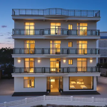 Weizhou Island Qihaiyunxi Coastal Luxury Vacation B&B (Beike Beach Branch) Hotels near Catholic Church