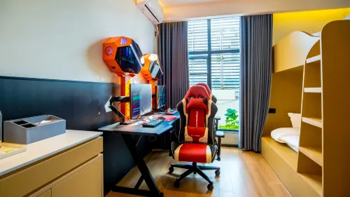 Beast Alliance E-sports Hotel (Binyang Paolong Old Temple Branch)