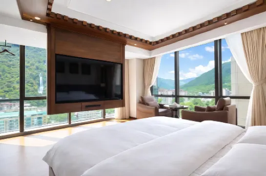 Barkam Norbulingka Homestay