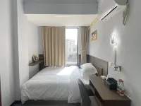 Xinxing Hongzhan Homestay (Liuzu Avenue Branch)