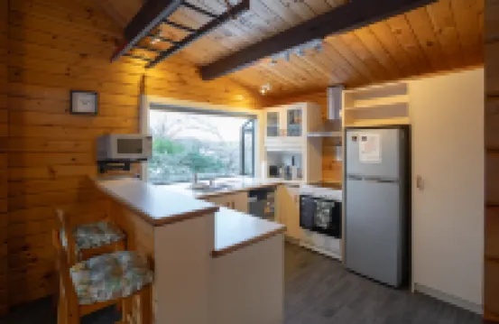 Gemini - 2BR, Near Church, Trails, Stargazing