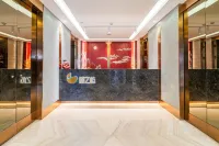 WHALE ISLAND Whale Island Hotel (Zhongshan Square Furama International) - Pet-friendly