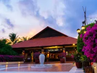 Pandanus Resort Hotels near Linh Long Tu Temple