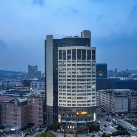 Lanjing Hotel (Changshu International Clothing City Branch)