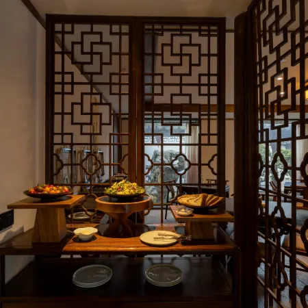 Suzhou Shantangstreet Jiangnan Palace